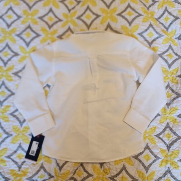 Izod White Boys Button-Up Dress Shirts Regular Fit Sizes 5 & 6 55% Cotton 45% Po - Picture 6 of 14
